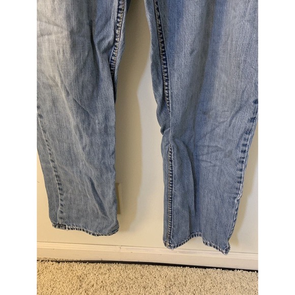 Tommy Hilfiger Mens 36 x 30 Premium Denim Jeans Straight Relax Distressed - Picture 3 of 16